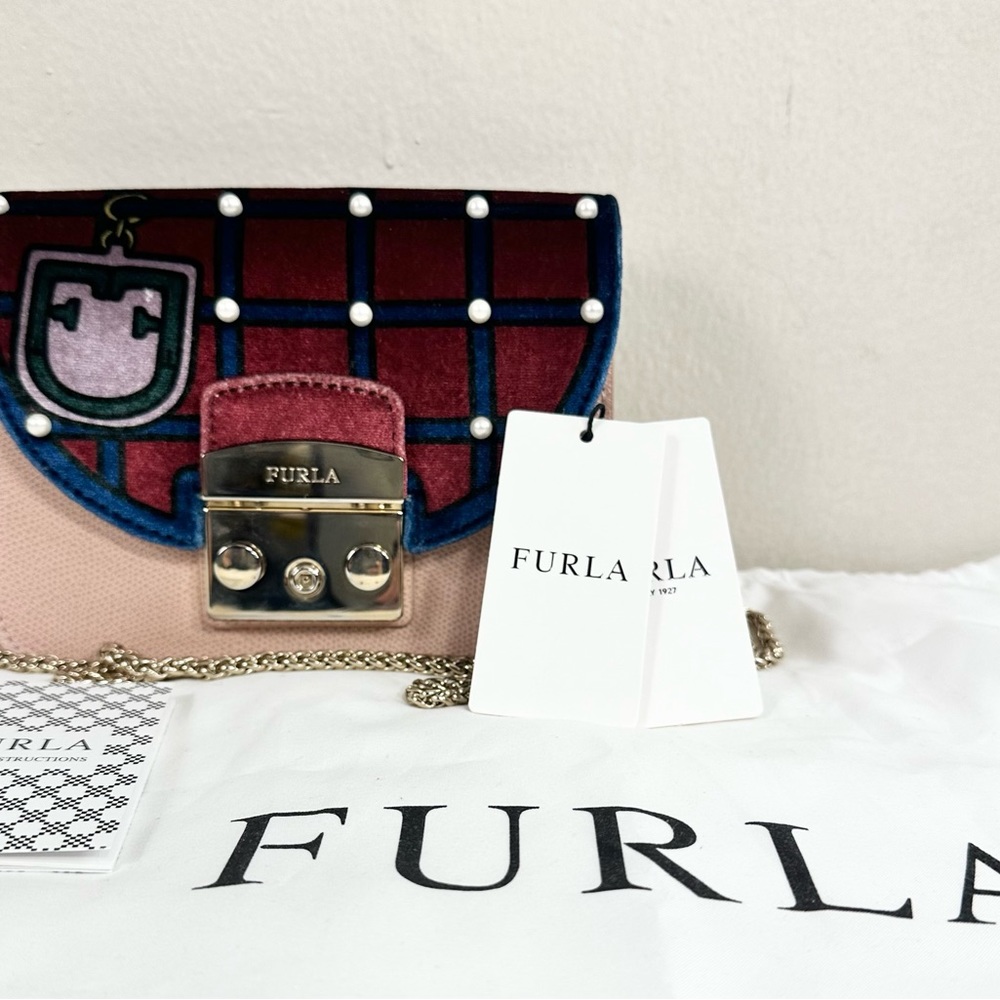 NWT Furla Metropolis Crossbody